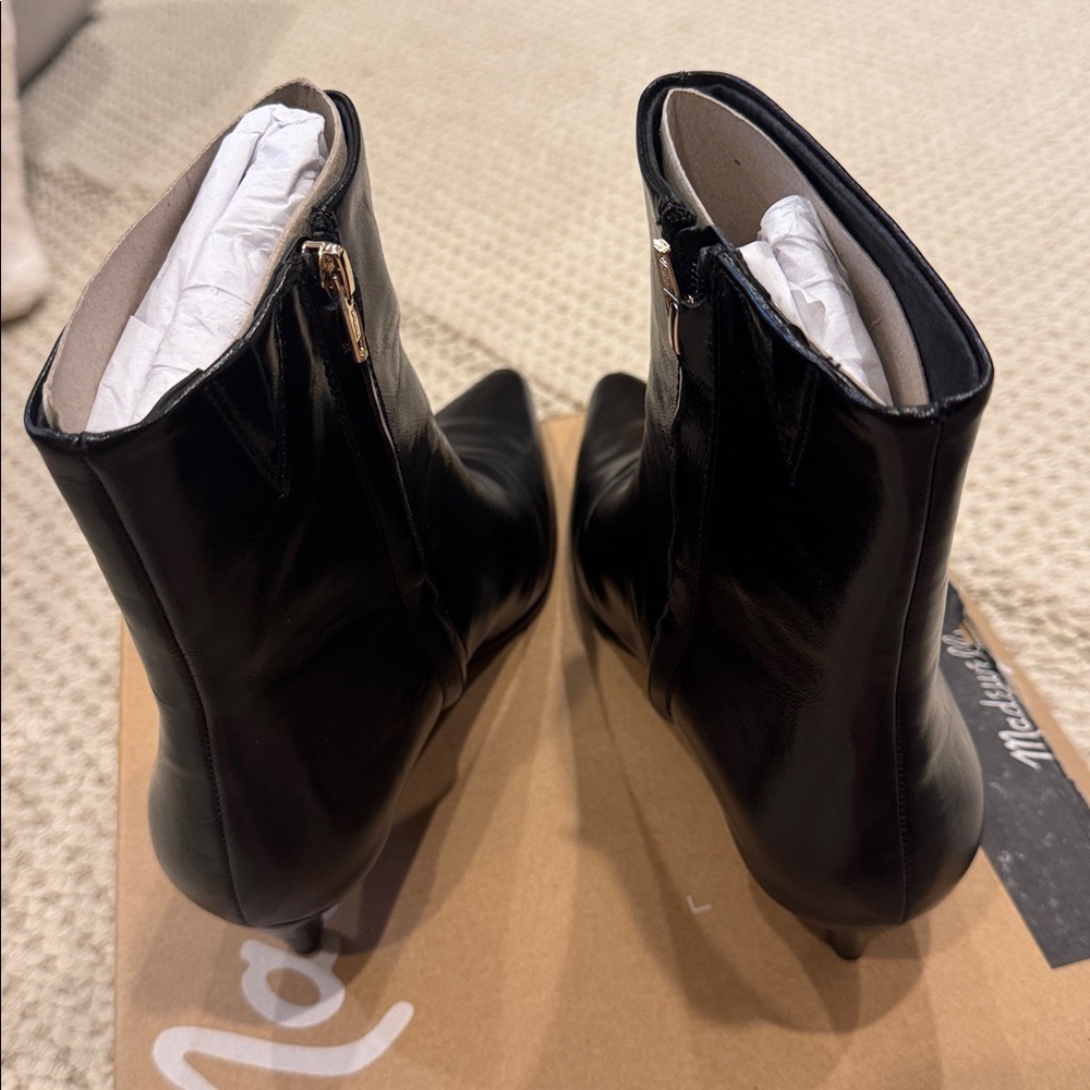 Madewell Emilie Ankle Boot - Picture 9 of 11